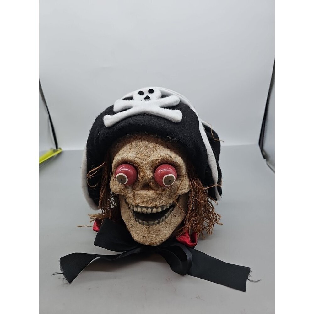 Vintage PIRATE SKELETON‎ SKULL HEAD DISPLAY HALLOWEEN DECOR FOAM & FIBER HAT